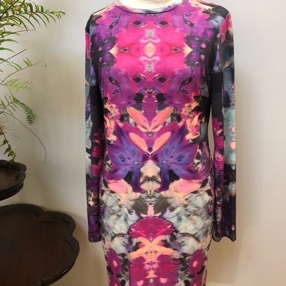 𝅺GIRLS on film Bohemian abstract design long sleeve dress stretchy soft & silky - Picture 1 of 12